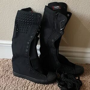 Never Worn* Women's super high top Sneakers with studs Size 42